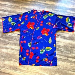 NATORIOUS KIMONO ROBE. Size M/L
